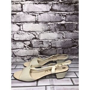 Selby Ivory Leather Perforated Peep Toe Heel Strap Sandals Women Sz 8.5N US/39EU